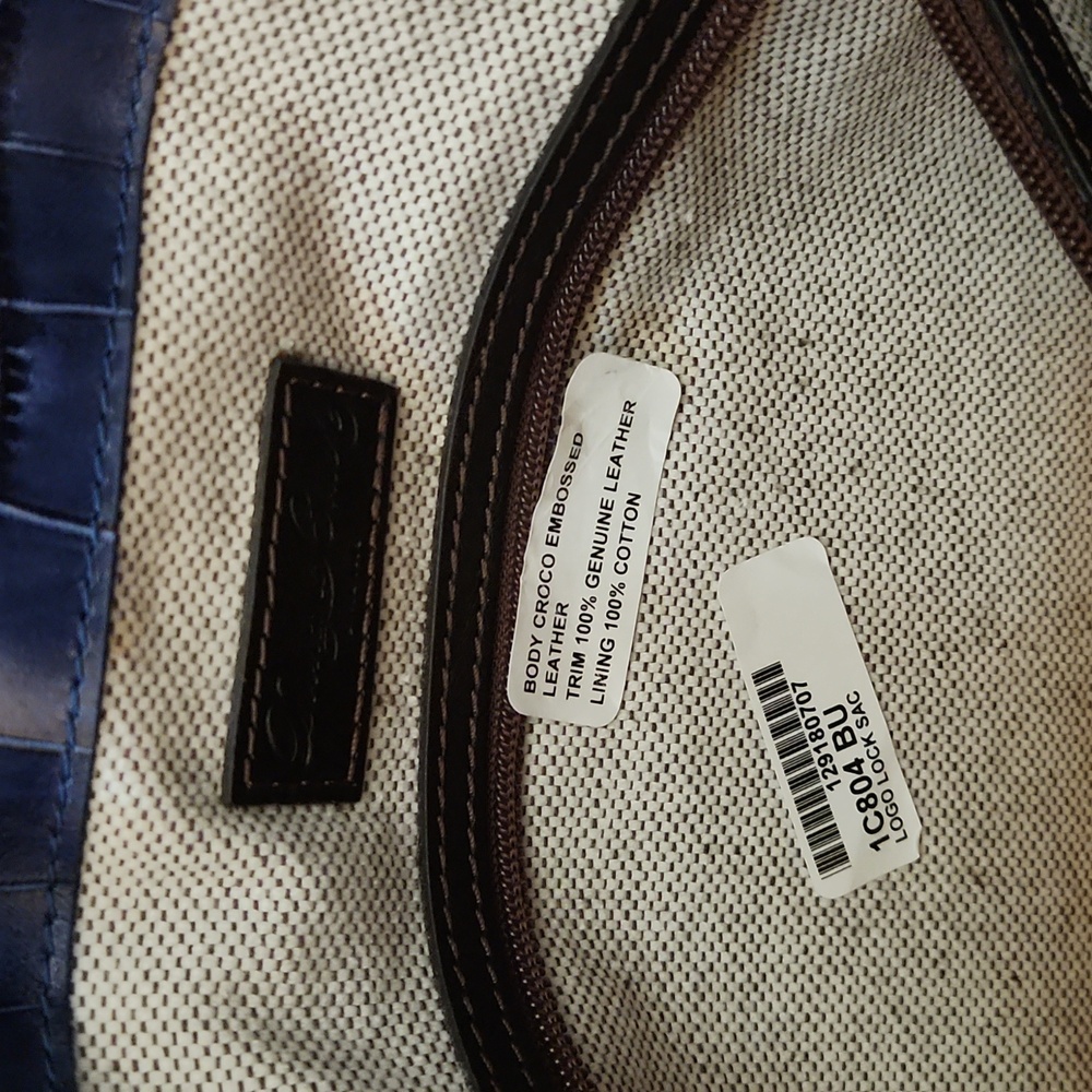 Dooney & Bourke Blue Croco Embossed Leather Logo Lock Hobo Bag - Picture 5 of 11